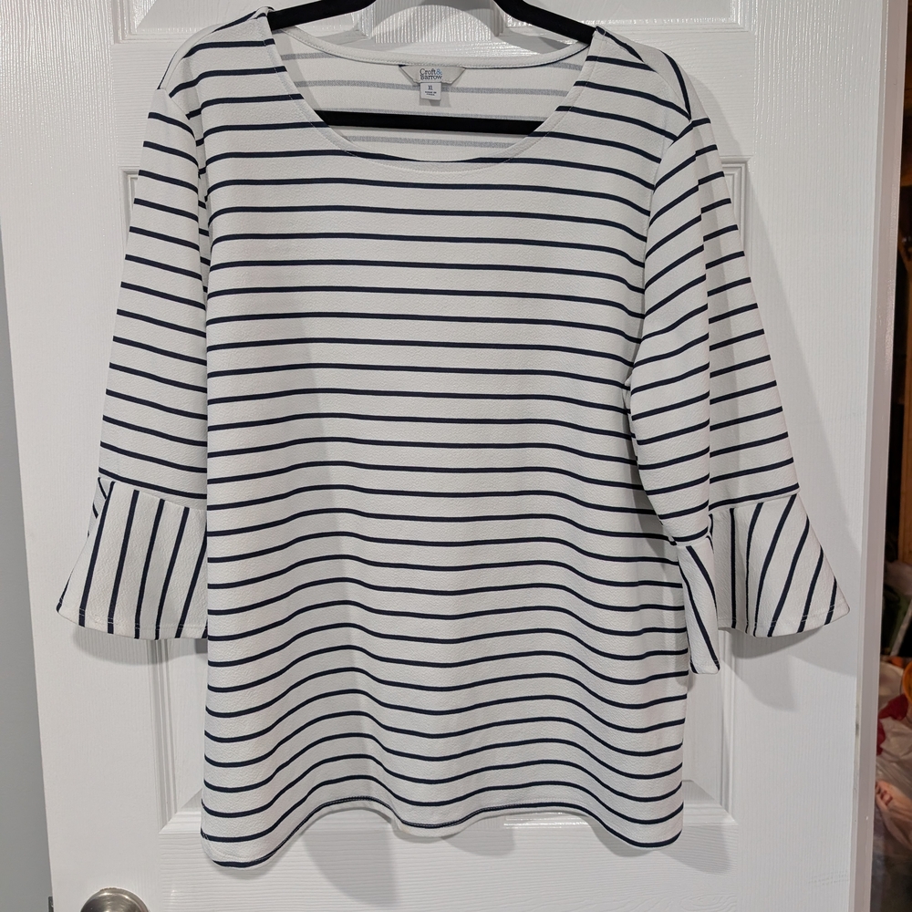 Croft & Barrow Black & White Striped 3/4 Bell Sleeve Blouse in Size XL